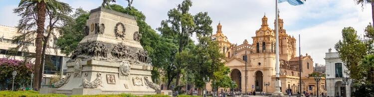 Córdoba San Martin Plaza Kathedrale