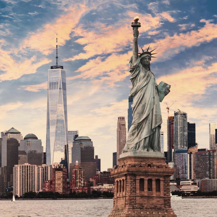 New York Skyline mit Freiheitsstatue